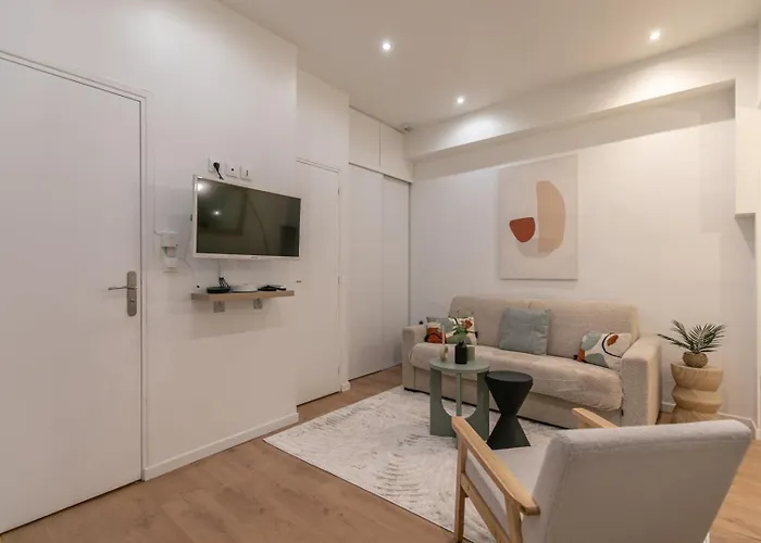 Διαμέρισμα Mba - Courcelles - Splendide