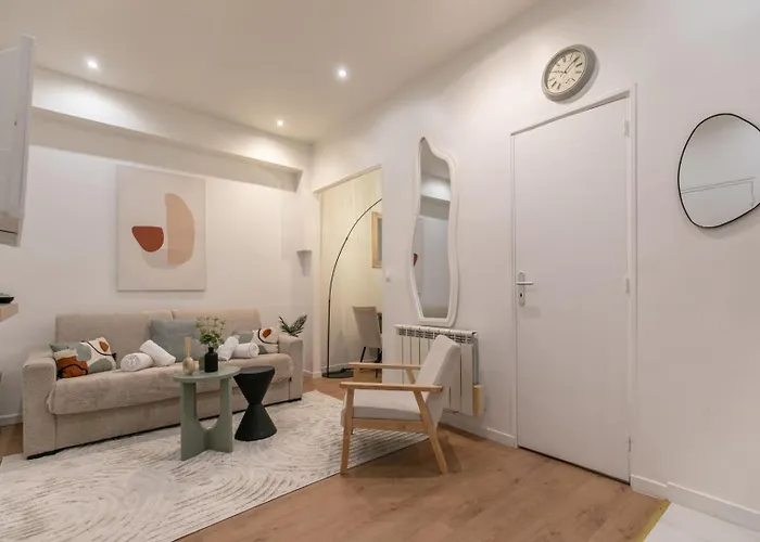 Mba - Courcelles - Splendide Lejlighed *